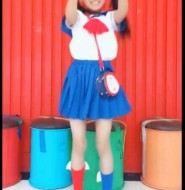 视频:这么瘦小的正点萝莉美腿,老夫还真为你担心啊!不会断吗?