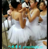 视频:网友分享的少儿白袜舞蹈,给你近在咫尺的感觉!