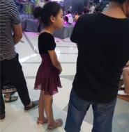 独家拍摄舞蹈学校的萝莉妹妹!【49P】