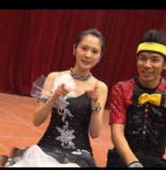 视频:你要的萝莉拉丁舞来了!但是老夫还是中意这小姐姐!