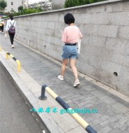 出售套图:网友高清拍摄的街拍萝莉白袜套图!【1052P】