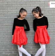 最喜欢的一套萝莉白袜套图,送给八妹柔术粉丝们!【4P】