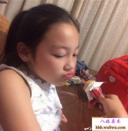 可爱又顽皮的小女孩,古灵精怪的样子老夫也望尘莫及啊!【23P】