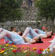 稚嫩而又精致的脸庞,在连裤白袜的映衬下,就像一朵花在绽放!【9P】