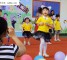 小不点的高光时刻,无忧无虑配上白裤连袜那犹如春风拂面!【8P】