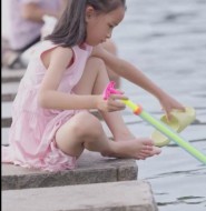 视频:凡夫俗子遇见这样的画面,整个世界都静下来了!这是小天使下凡来拯救你的灵魂!