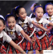 冰清玉洁的小萝莉,一张张童年无忌的脸庞,小宅男瞬间觉得日子有盼头了!【23P】